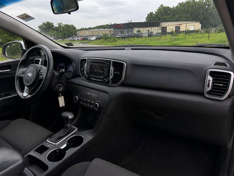 Used 2019 Kia Sportage LX AWD/4WD image 15