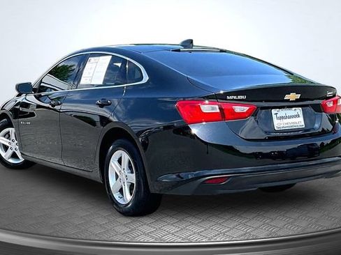 Used 2021 Chevrolet Malibu LS w/ LPO, Convenience Package 2 FWD image 4