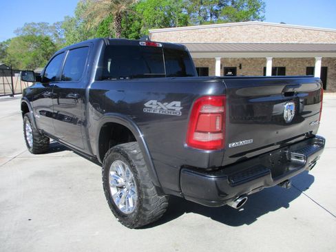 Used 2019 RAM 1500 Laramie w/ Sport Appearance Package image 22