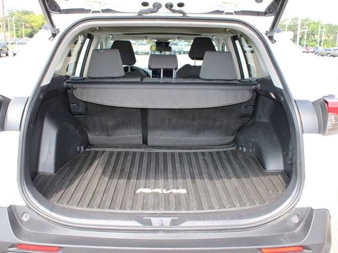 Used 2023 Toyota RAV4 XLE w/ Convenience Package FWD image 18