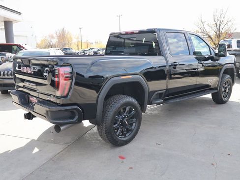 New 2026 GMC Sierra 3500 AT4 w/ AT4 Premium Plus Package image 6