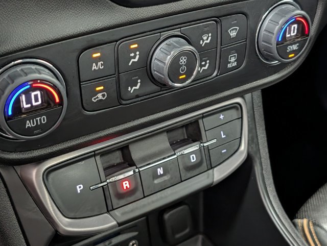 Certified 2023 GMC Terrain AT4 AWD/4WD image 26