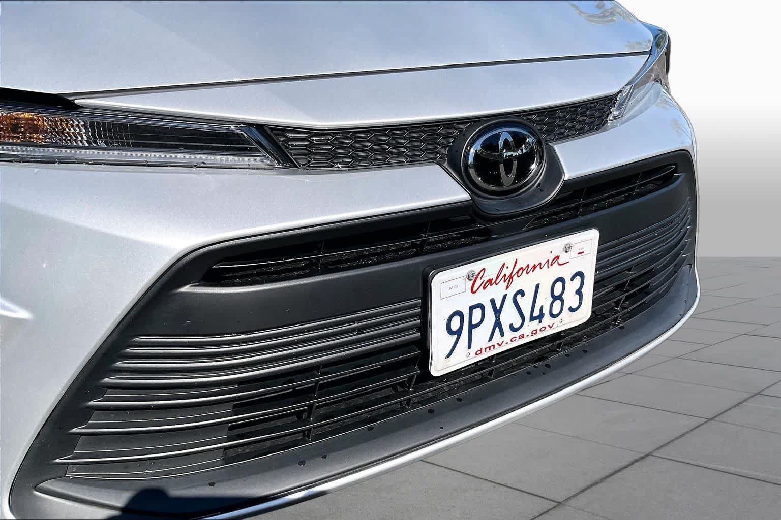 Used 2024 Toyota Corolla LE FWD image 28