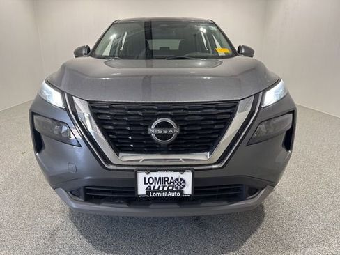 Used 2023 Nissan Rogue S AWD/4WD image 2