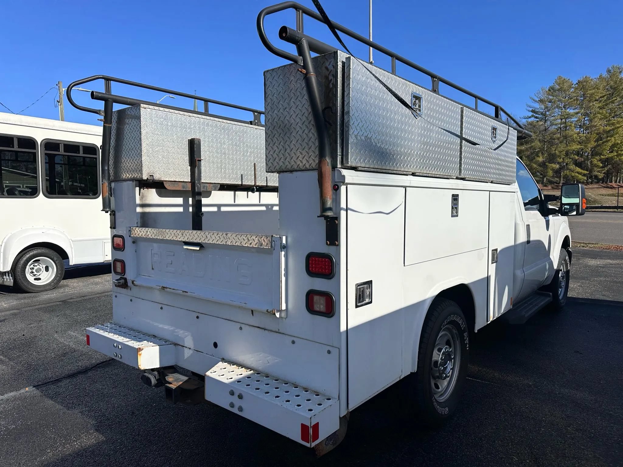 Used 2014 Ford F350 XL RWD image 4