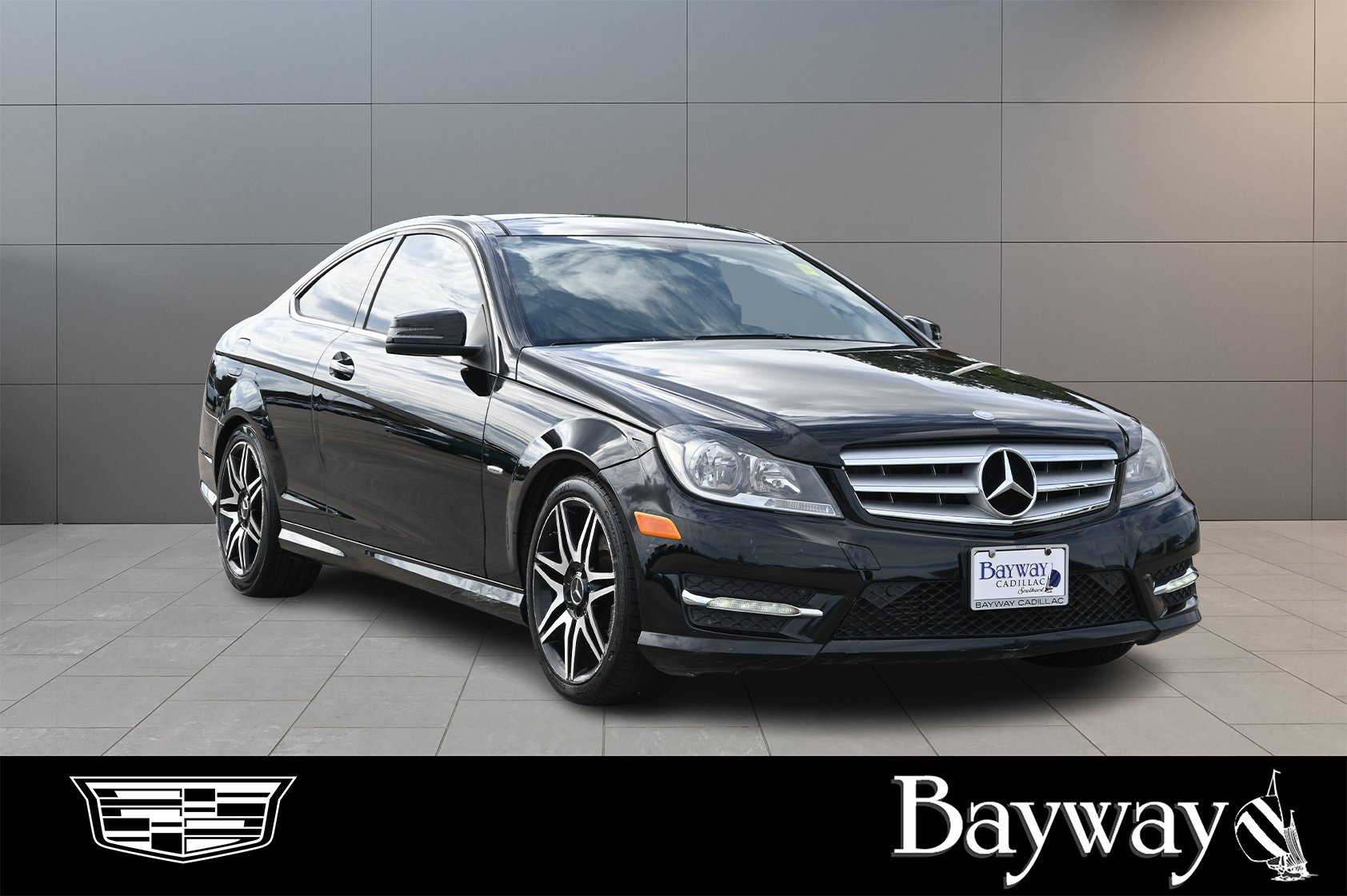 Used 2013 Mercedes-Benz C 250 Coupe image 4