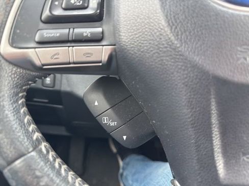 Used 2015 Subaru Crosstrek 2.0i Limited image 27