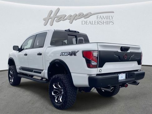 Used 2023 Nissan Titan PRO-4X w/ Off Road Protection Package image 4