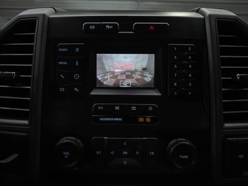 Used 2021 Ford F550 2WD Regular Cab Super Duty image 27