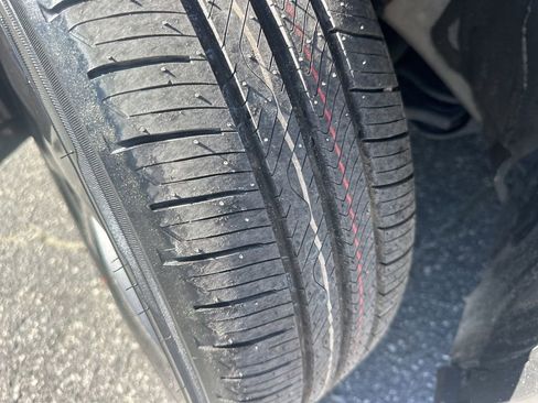 Used 2024 Toyota Prius LE image 29