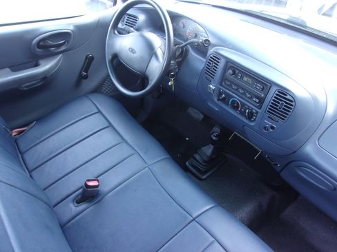 Used 2000 Ford F150 XL image 22
