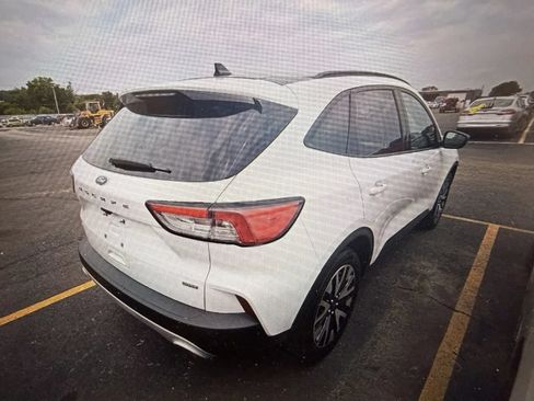 Used 2020 Ford Escape SE Sport FWD image 4