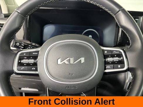 Used 2023 Kia Sorento SX FWD image 17