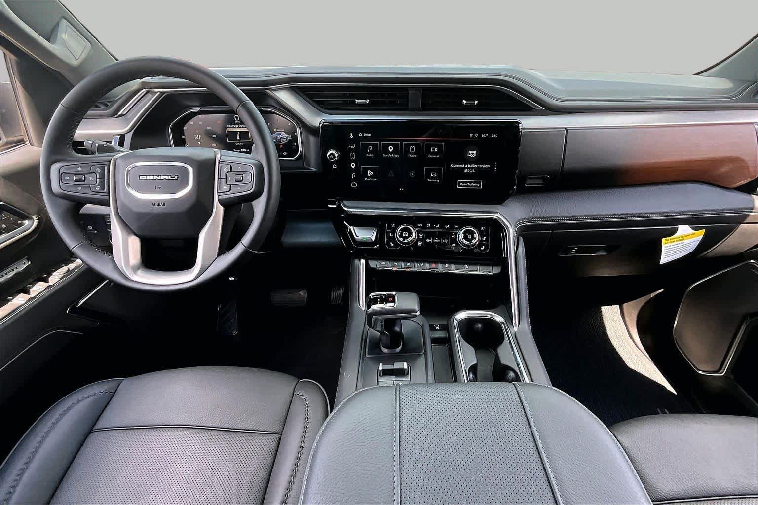 Used 2026 GMC Sierra 1500 Denali AWD/4WD image 16