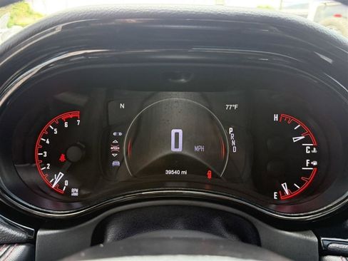 Used 2022 Dodge Durango R/T w/ Blacktop Package AWD/4WD image 29