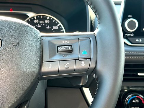 New 2026 Nissan Rogue SV image 18