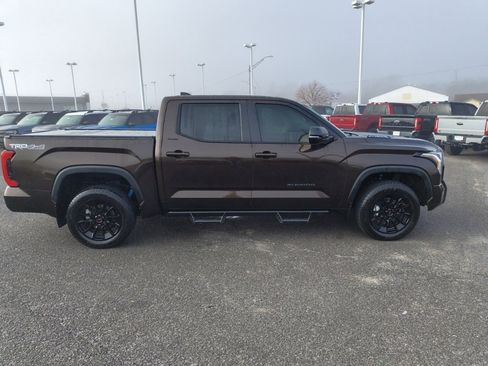 Used 2024 Toyota Tundra Limited image 6