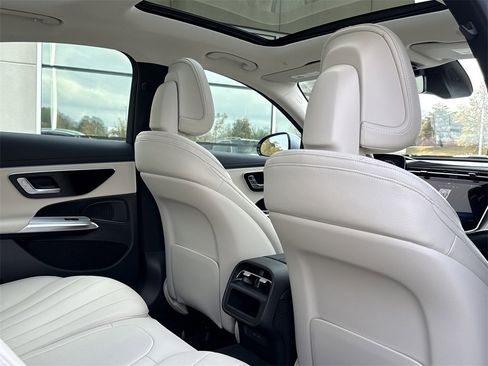 New 2026 Mercedes-Benz E 350 Sedan image 18