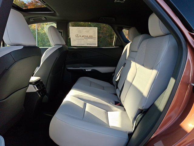 New 2026 Lexus RX 350 Premium w/ All Season Protection Package AWD/4WD image 6
