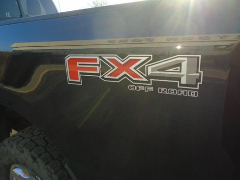 Certified 2023 Ford F350 Lariat w/ Lariat Ultimate Package image 9