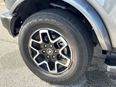 Used 2024 Ford Bronco Outer Banks AWD/4WD image 11