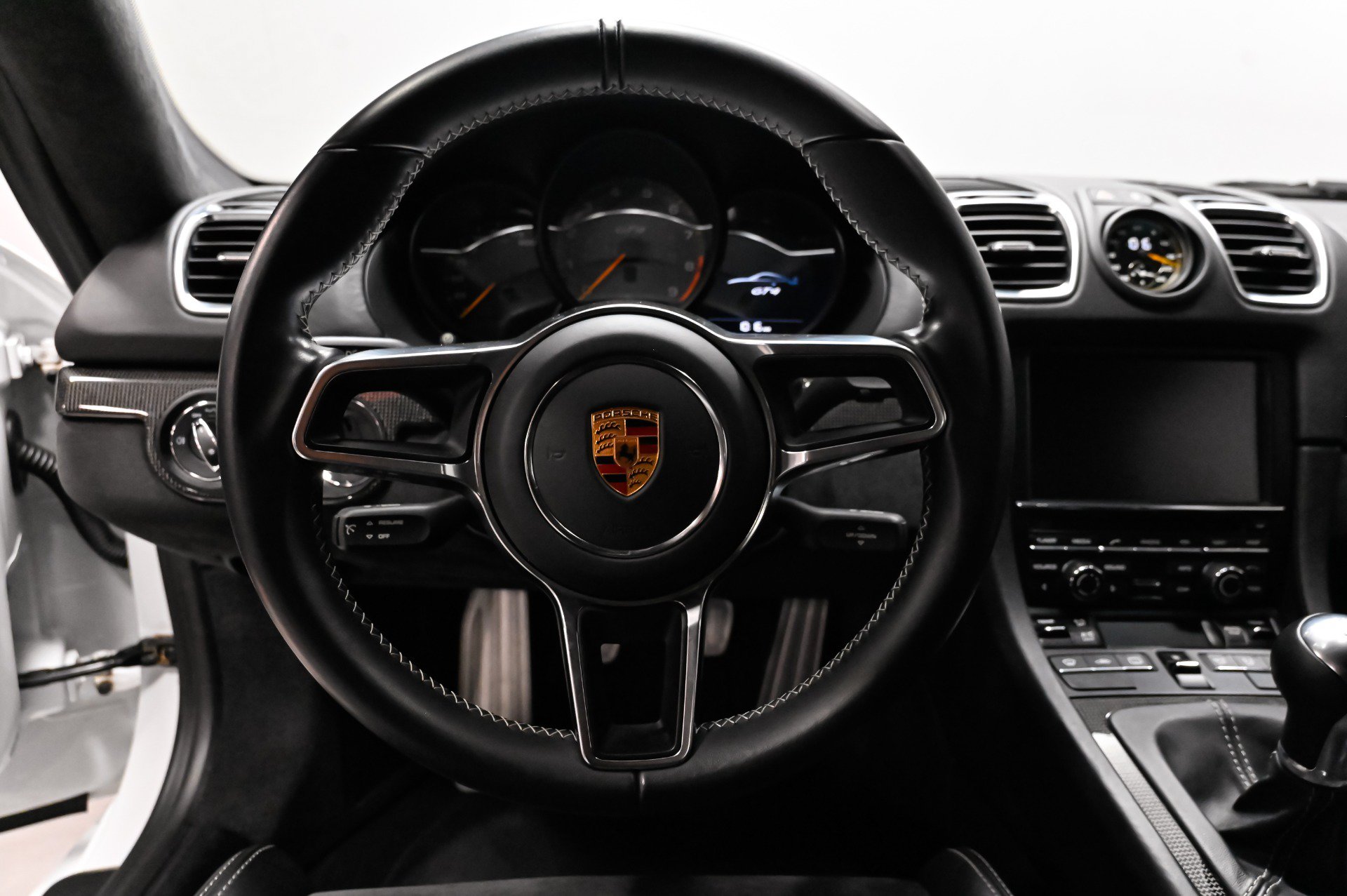 Used 2016 Porsche Cayman GT4 RWD image 34