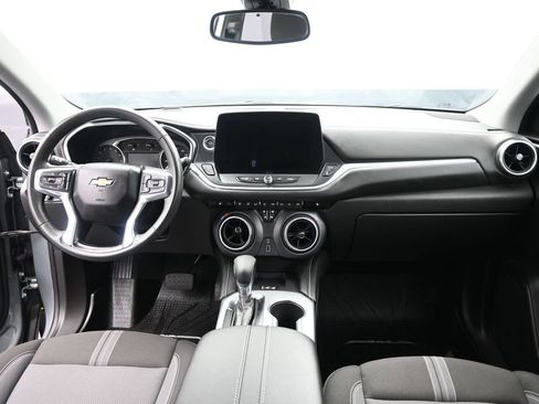 Used 2024 Chevrolet Blazer LT w/ Convenience Package FWD image 27
