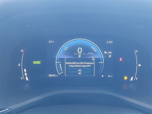 Used 2025 Toyota Camry SE image 21