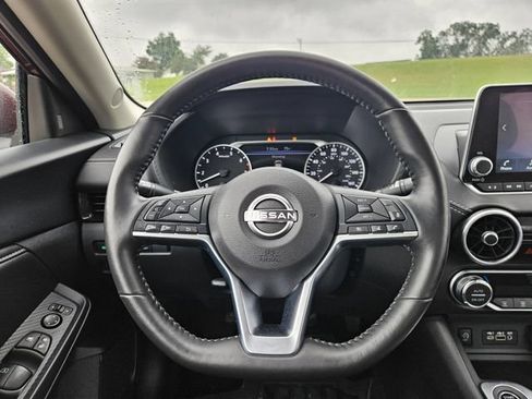 Used 2025 Nissan Sentra SV w/ All-Weather Package FWD image 14