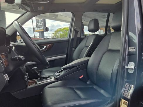 Used 2010 Mercedes-Benz GLK 350 2WD image 22
