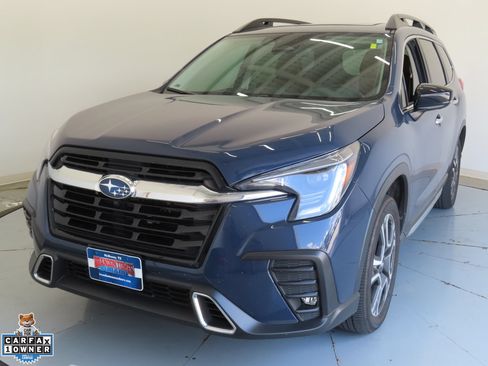 Used 2025 Subaru Ascent Touring AWD/4WD image 8