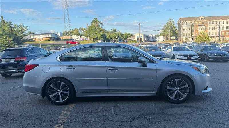 Used 2015 Subaru Legacy 3.6R Limited AWD/4WD image 4