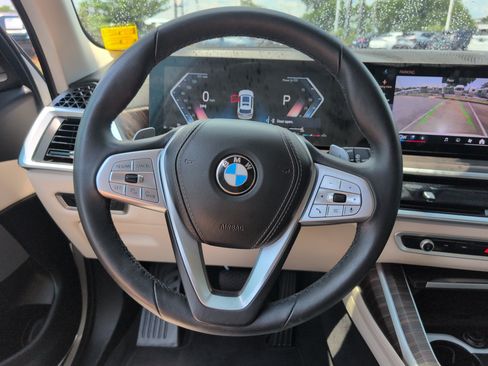 Used 2024 BMW X7 xDrive40i w/ Executive Package AWD/4WD image 24