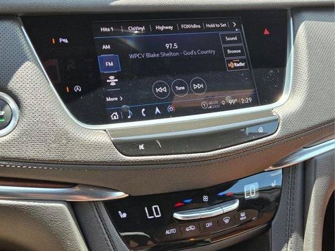 Certified 2023 Cadillac XT5 Premium Luxury FWD image 28
