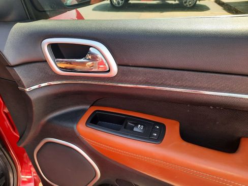 Used 2014 Jeep Grand Cherokee SRT AWD/4WD image 17