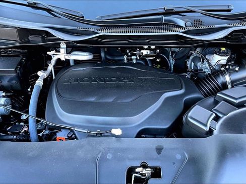 Certified 2025 Honda Odyssey Elite image 22