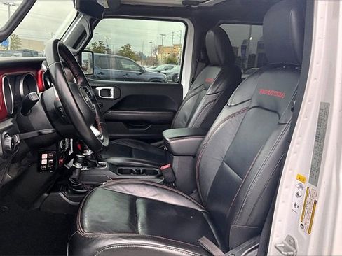 Used 2018 Jeep Wrangler Unlimited Rubicon image 18