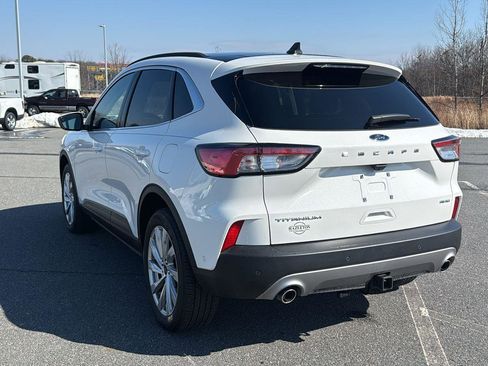 Used 2022 Ford Escape Titanium w/ Titanium Elite Package image 9