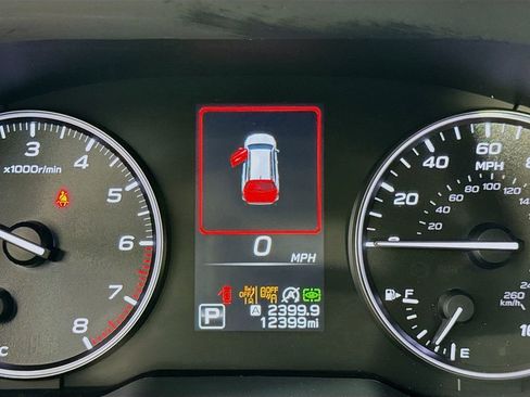 Used 2025 Subaru Outback Limited XT AWD/4WD image 16