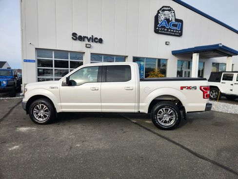 Used 2018 Ford F150 Lariat w/ FX4 Off-Road Package AWD/4WD image 10