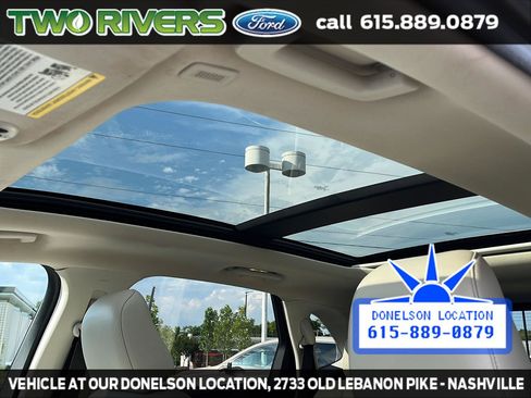 Used 2021 Ford Edge Titanium FWD image 16