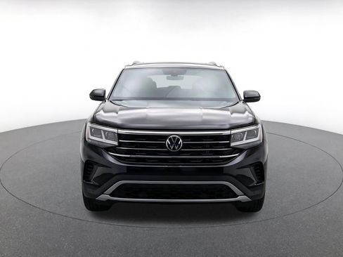 Used 2026 Volkswagen Atlas Cross Sport SE AWD/4WD image 2