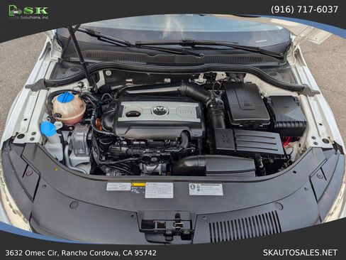 Used 2017 Volkswagen CC R-Line Executive image 26