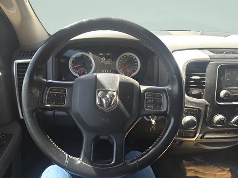 Used 2016 RAM 1500 Big Horn AWD/4WD image 11