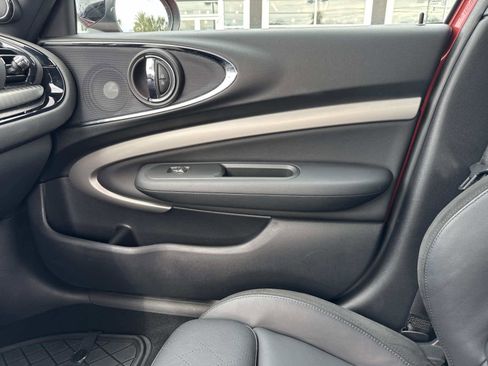 Certified 2024 MINI Cooper Clubman S image 23