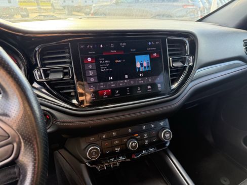 Used 2022 Dodge Durango R/T image 19