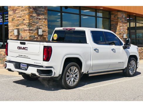 Used 2021 GMC Sierra 1500 Denali w/ Denali Ultimate Package image 3