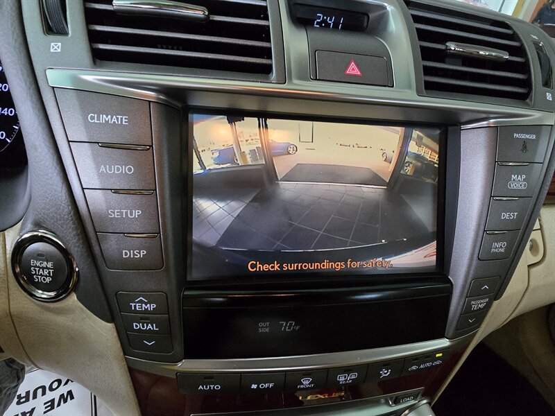 Used 2011 Lexus LS 460 L w/ Luxury Pkg AWD/4WD image 23