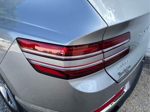 Used 2023 Genesis GV80 2.5T w/ Advanced Package AWD/4WD image 18