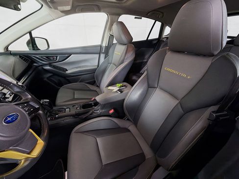 Used 2021 Subaru Crosstrek 2.5i Sport w/ Moonroof Package image 12